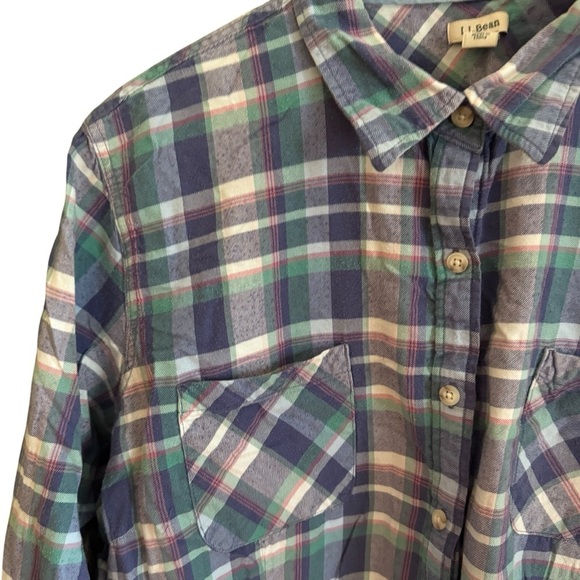 LL Bean Womens Relaxed Fit Plaid Flannel Top Size 2X English Countryside Barn - Picture 6 of 13
